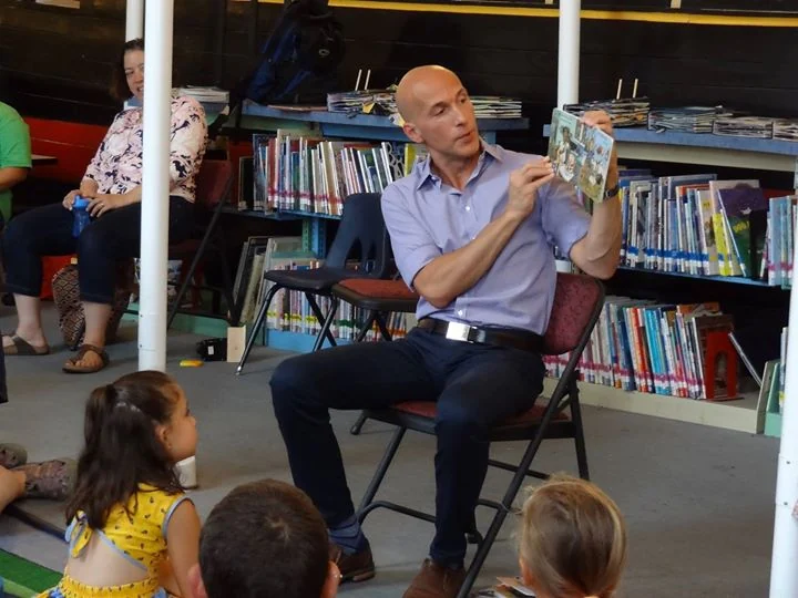 Dr. Joe Taravella — Community Reading Event